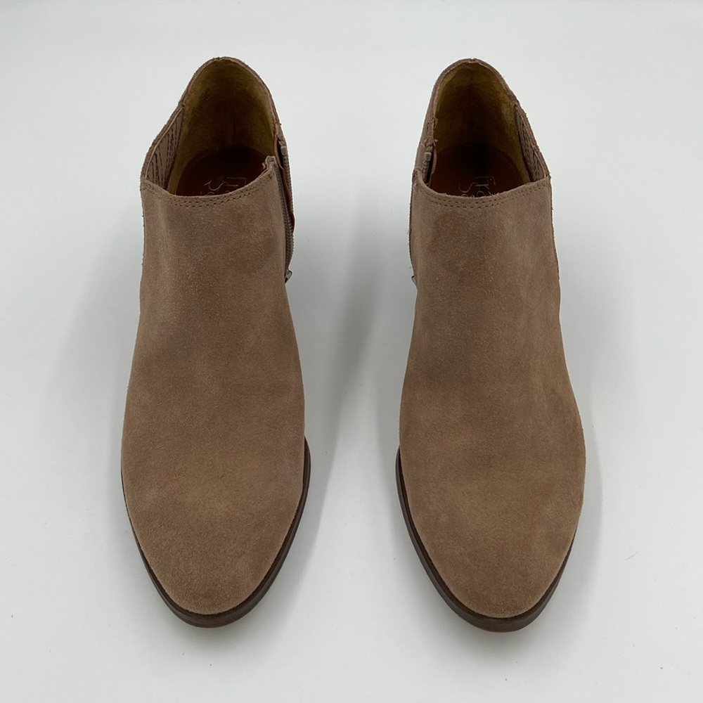 Women’s Franco Sarto bootie tan
